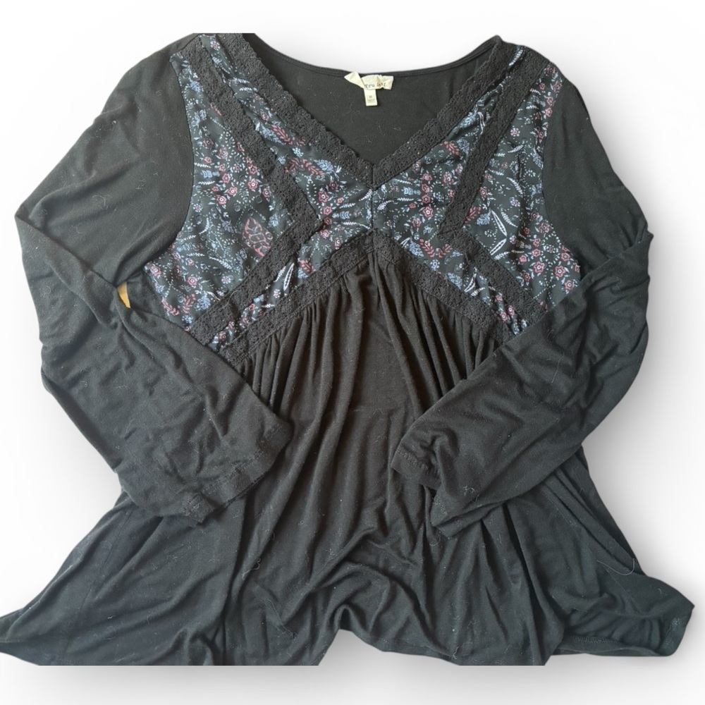 Tru Self Black Long Sleeve Top Floral Lace Panel Boho Peasant Medium